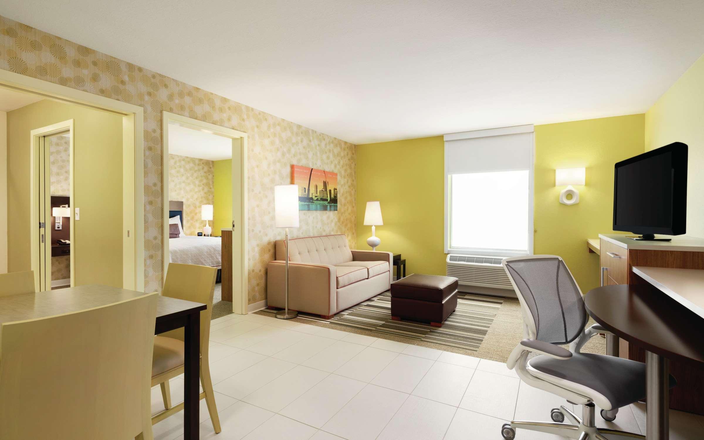 Richmond Heights Home2 Suites St. Louis / Forest Park מראה חיצוני תמונה